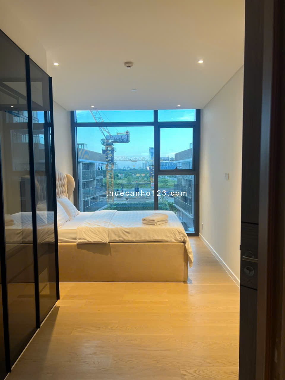 Căn hộ 2PN rộng 81m² The Opera cho thuê – View đẹp, nội thất cao cấp, giá tốt nhất thị trường
