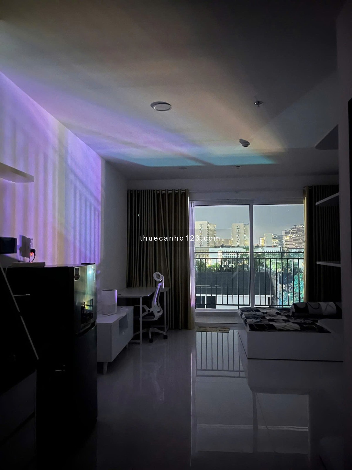 Officetel, Sky Center, Phổ Quang, P2, Tân Bình: 50m2, 1p ngủ, full NT, 12tr