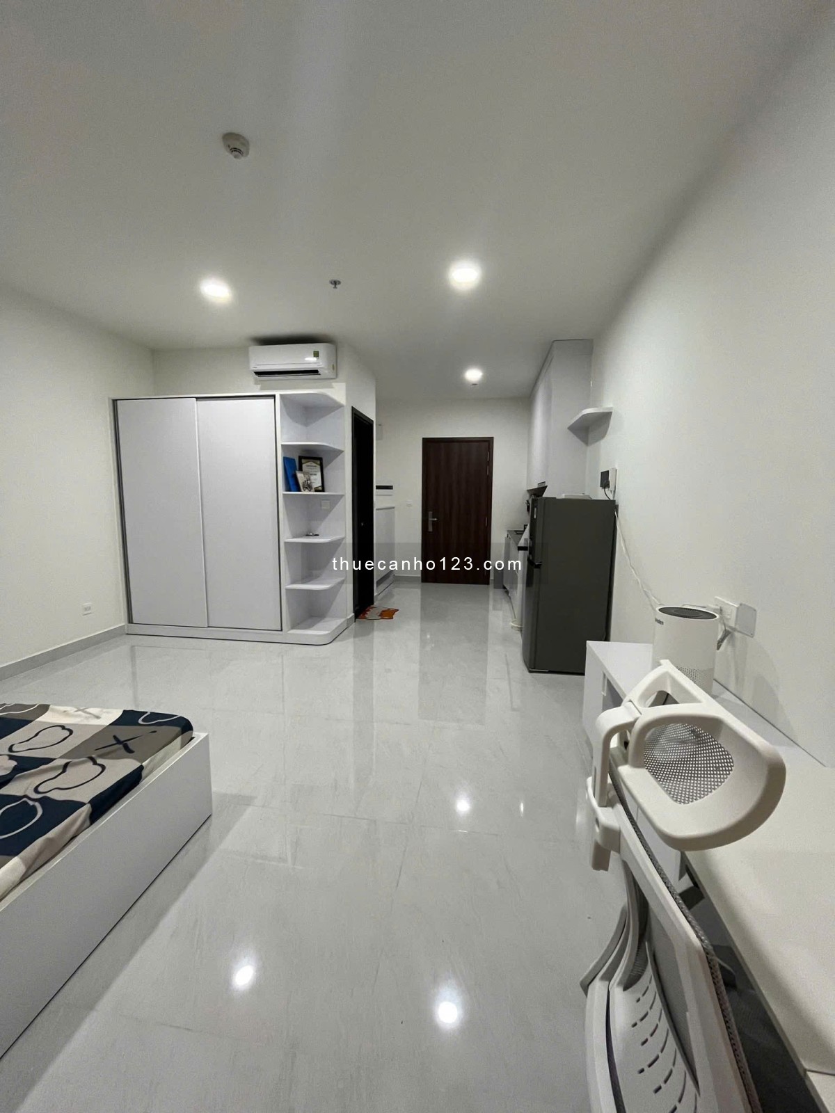 Officetel, Sky Center, Phổ Quang, P2, Tân Bình: 50m2, 1p ngủ, full NT, 12tr