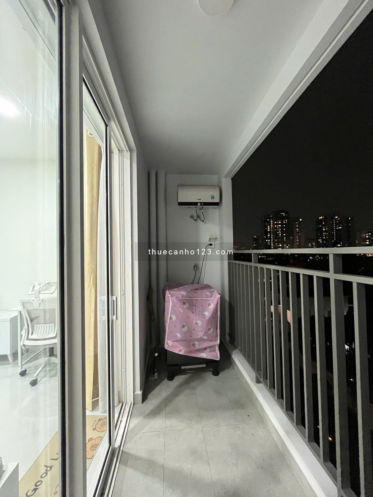 Officetel, Sky Center, Phổ Quang, P2, Tân Bình: 50m2, 1p ngủ, full NT, 12tr