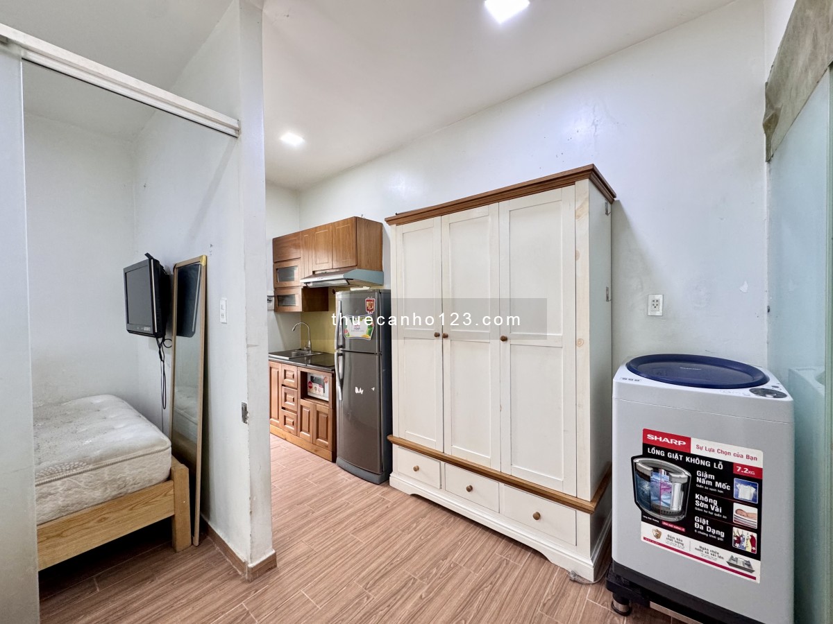 Căn Hộ 2PN Cửa Sổ Lớn, Máy Giặt Riêng – Ngã Tư Hàng Xanh, Hutech, Chu Văn An – BT