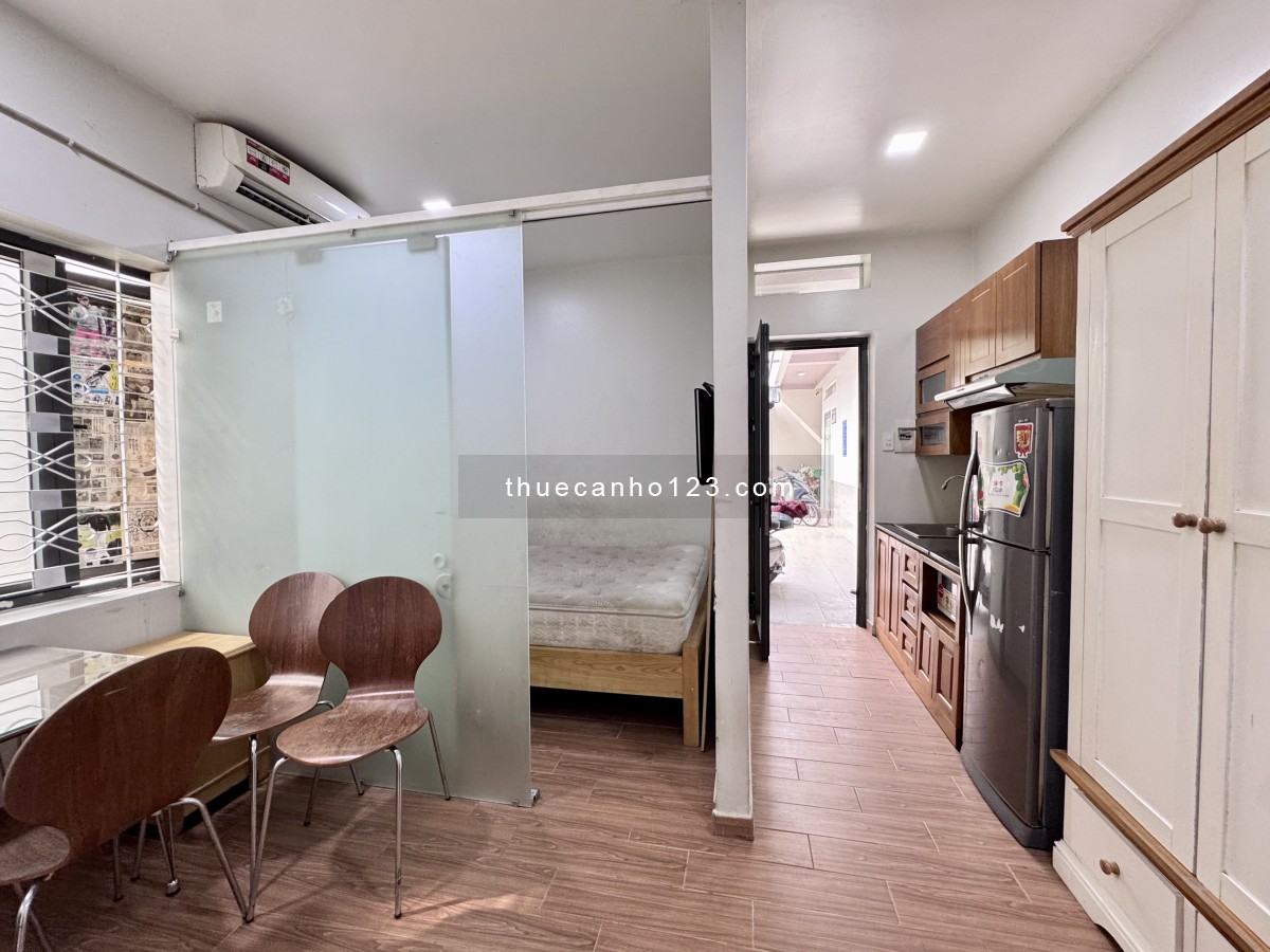 Căn Hộ 2PN Cửa Sổ Lớn, Máy Giặt Riêng – Ngã Tư Hàng Xanh, Hutech, Chu Văn An – BT