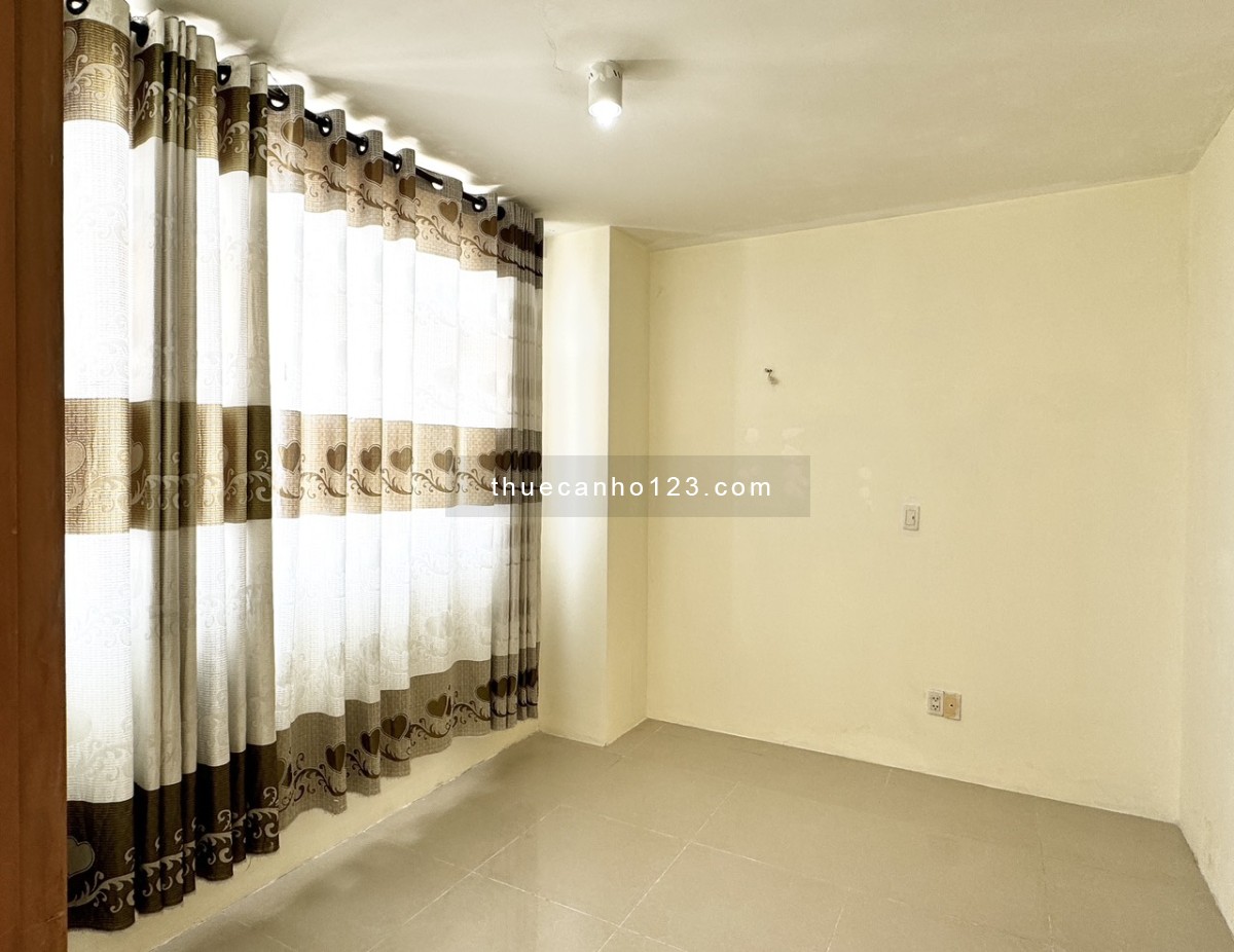 Cho thuê căn góc 81m2 Hoàng Kim Thế Gia 7.5tr/tháng ban công thoáng mát, an ninh