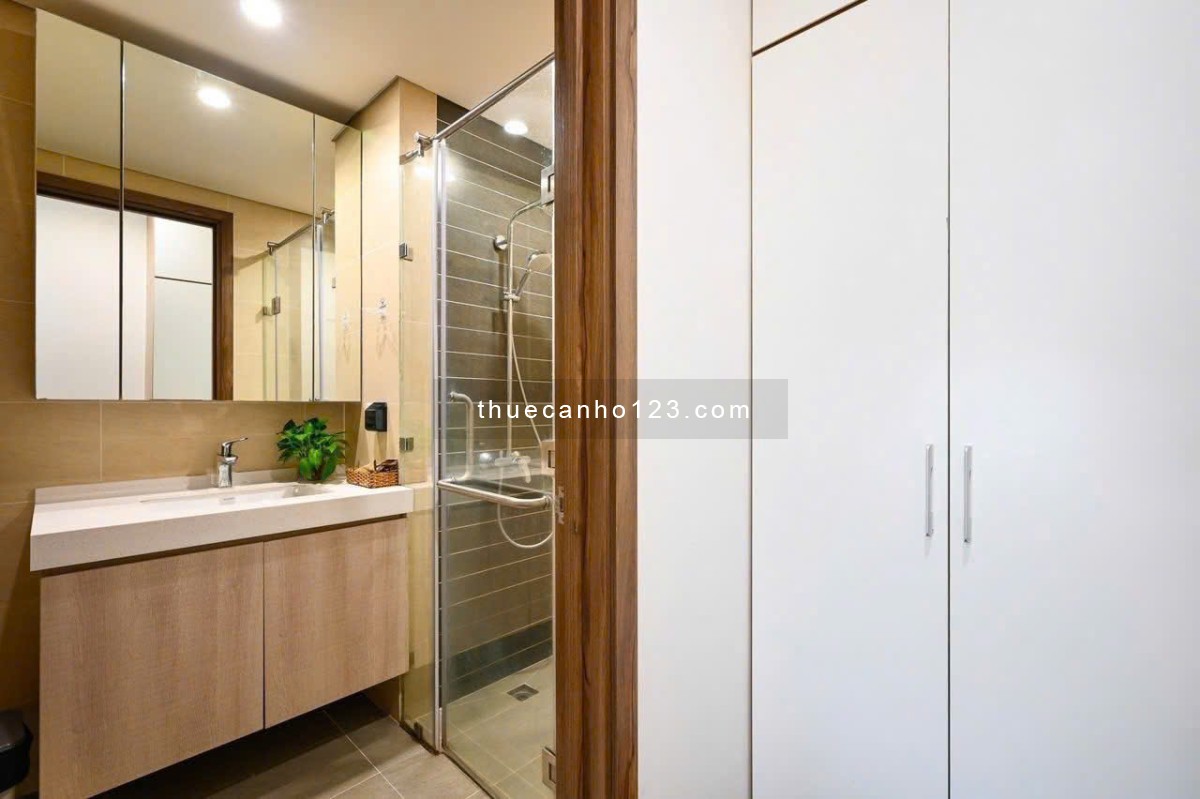 Căn hộ cao cấp Tân Bình gần Sân Bay, 3PN 2WC 103m2 rộng rãi, 12tr/tháng.