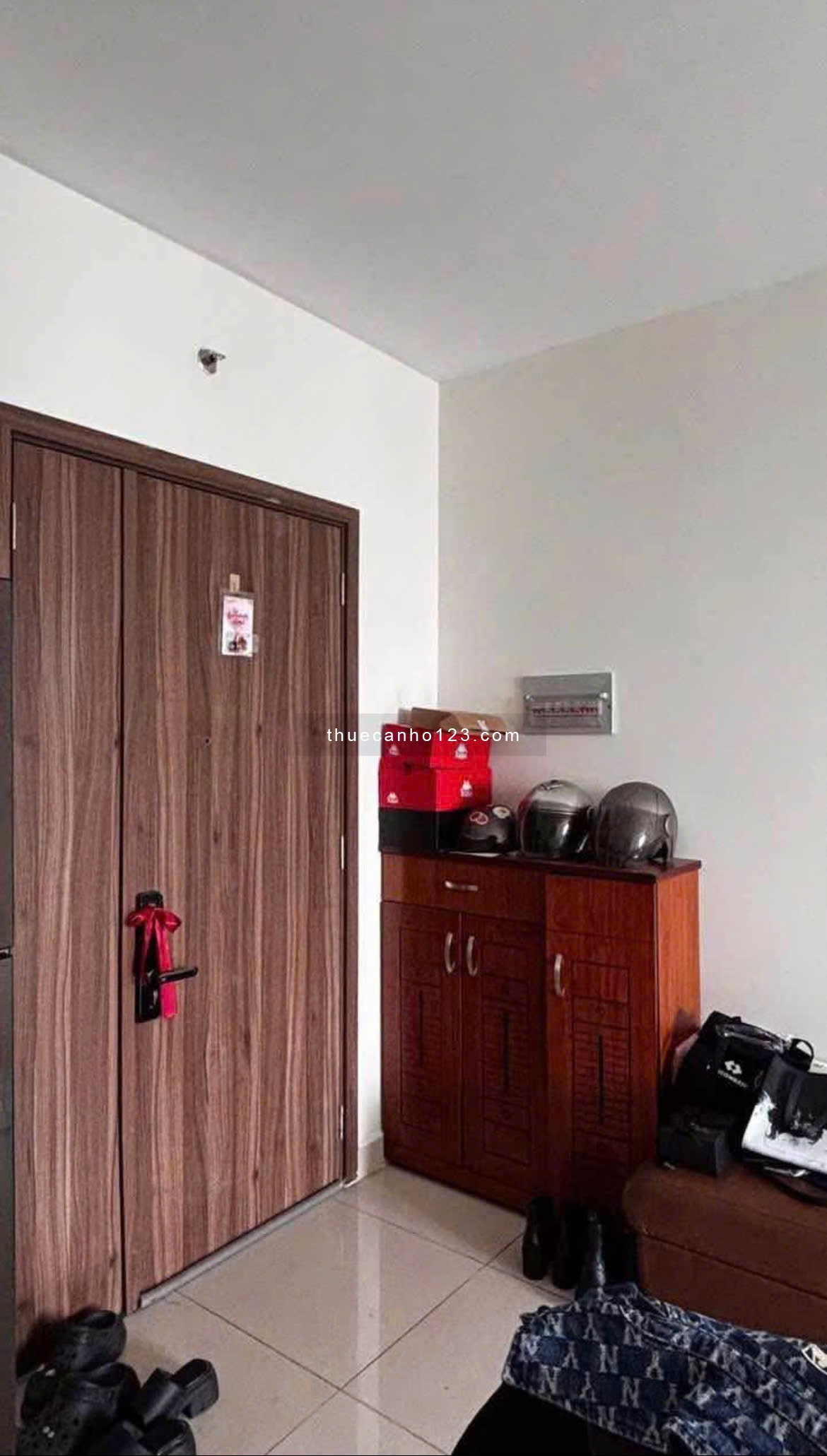 Chung cư Melody, 869 Âu cơ, Tân Phú: 78m2, 2p ngủ, 2wc, NT, 12tr/th.