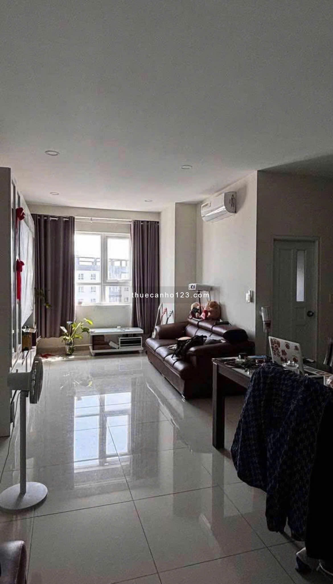 Chung cư Melody, 869 Âu cơ, Tân Phú: 78m2, 2p ngủ, 2wc, NT, 12tr/th.