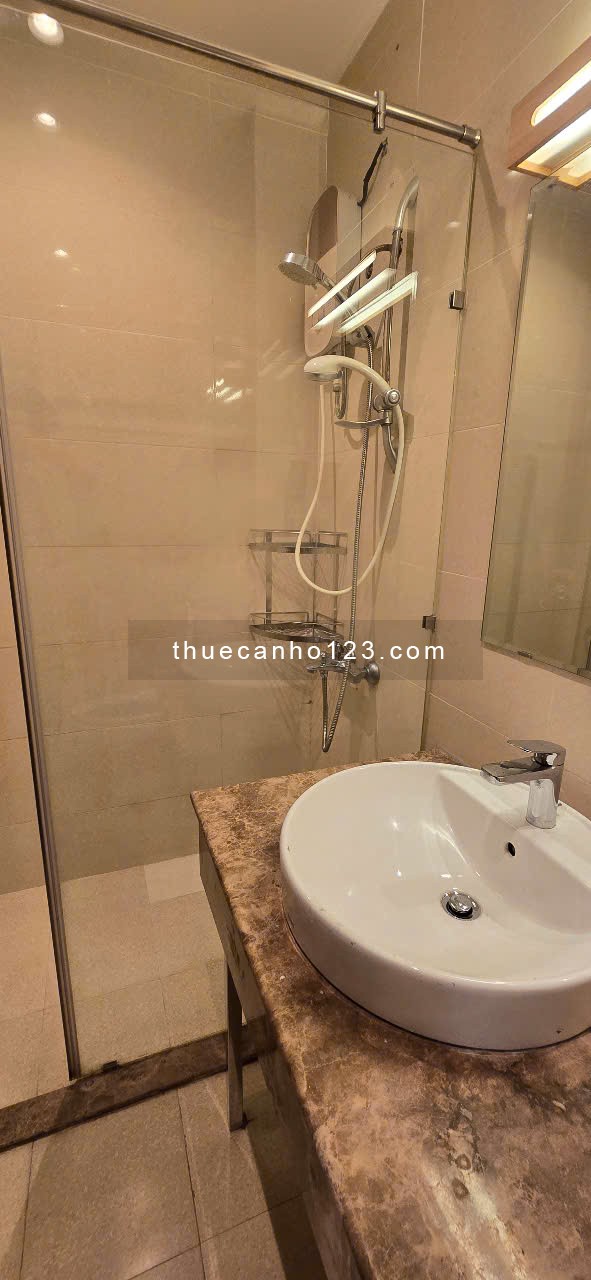 Cho thuê căn hộ Sky Center OT 42m2 nội thất cơ bản giá 9,5 triệu, full nội thất 12 triệu, LH em Phi