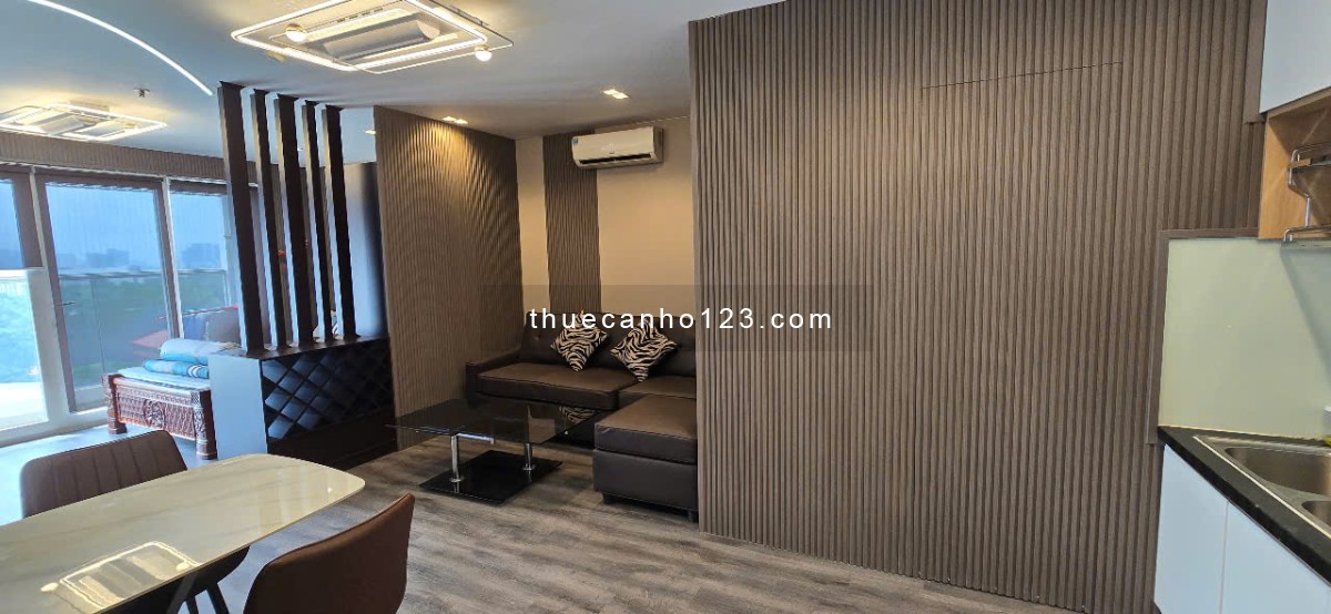 Cho thuê căn hộ Sky Center OT 42m2 nội thất cơ bản giá 9,5 triệu, full nội thất 12 triệu, LH em Phi