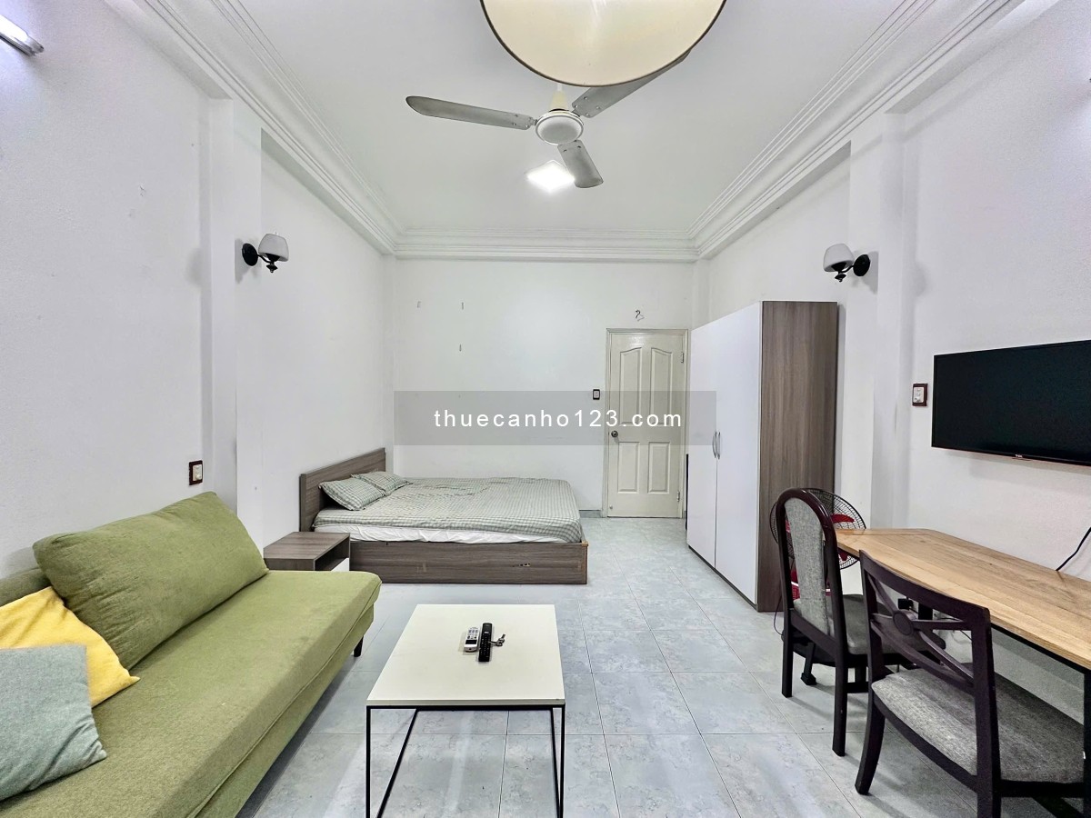 Căn hộ Cửa sổ thoáng, Sân vận động Hoa Lư, Nguyễn Thị Minh Khai, Hồ Con Rùa, Q1