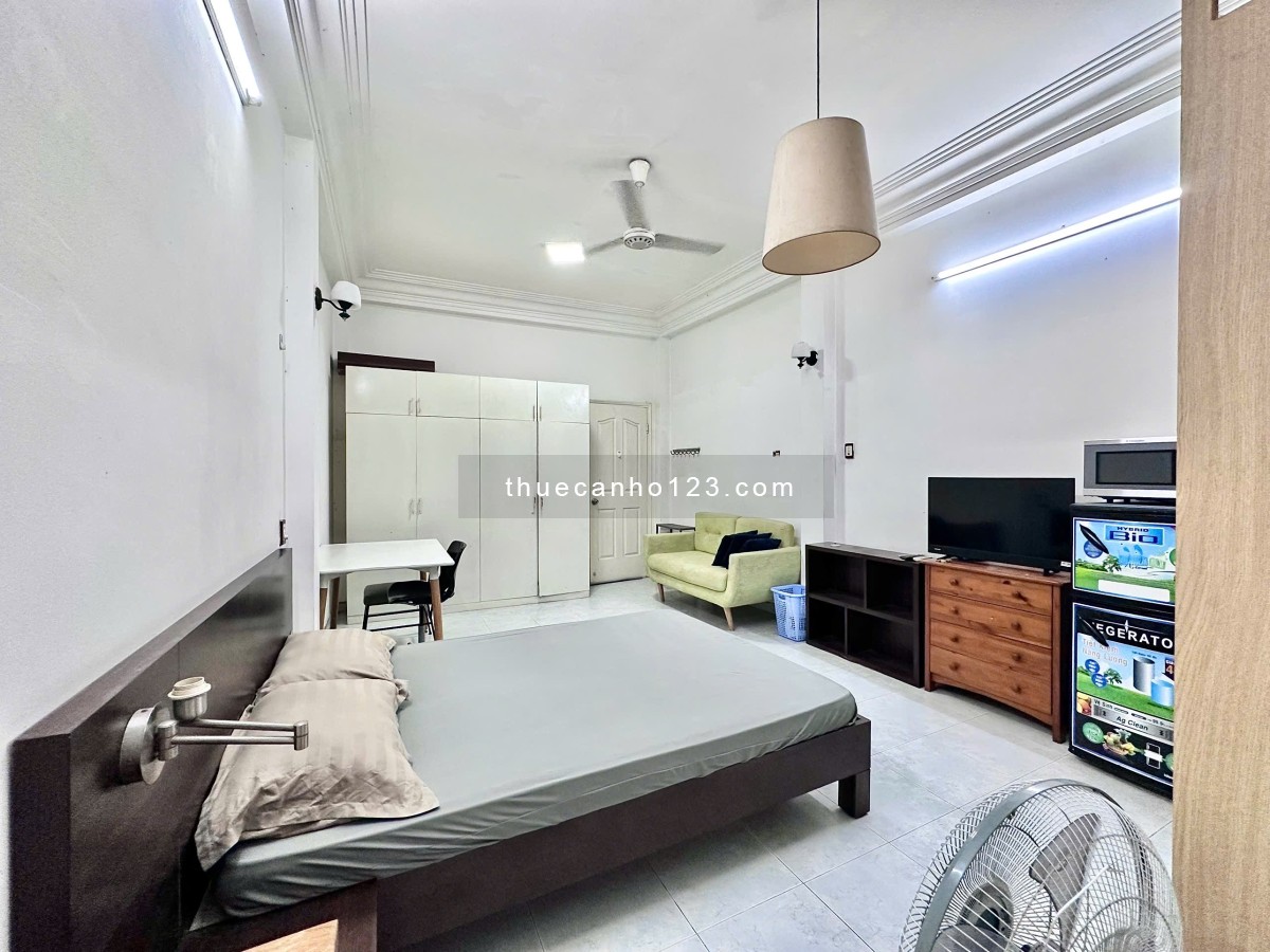 Căn hộ Cửa sổ thoáng, Sân vận động Hoa Lư, Nguyễn Thị Minh Khai, Hồ Con Rùa, Q1