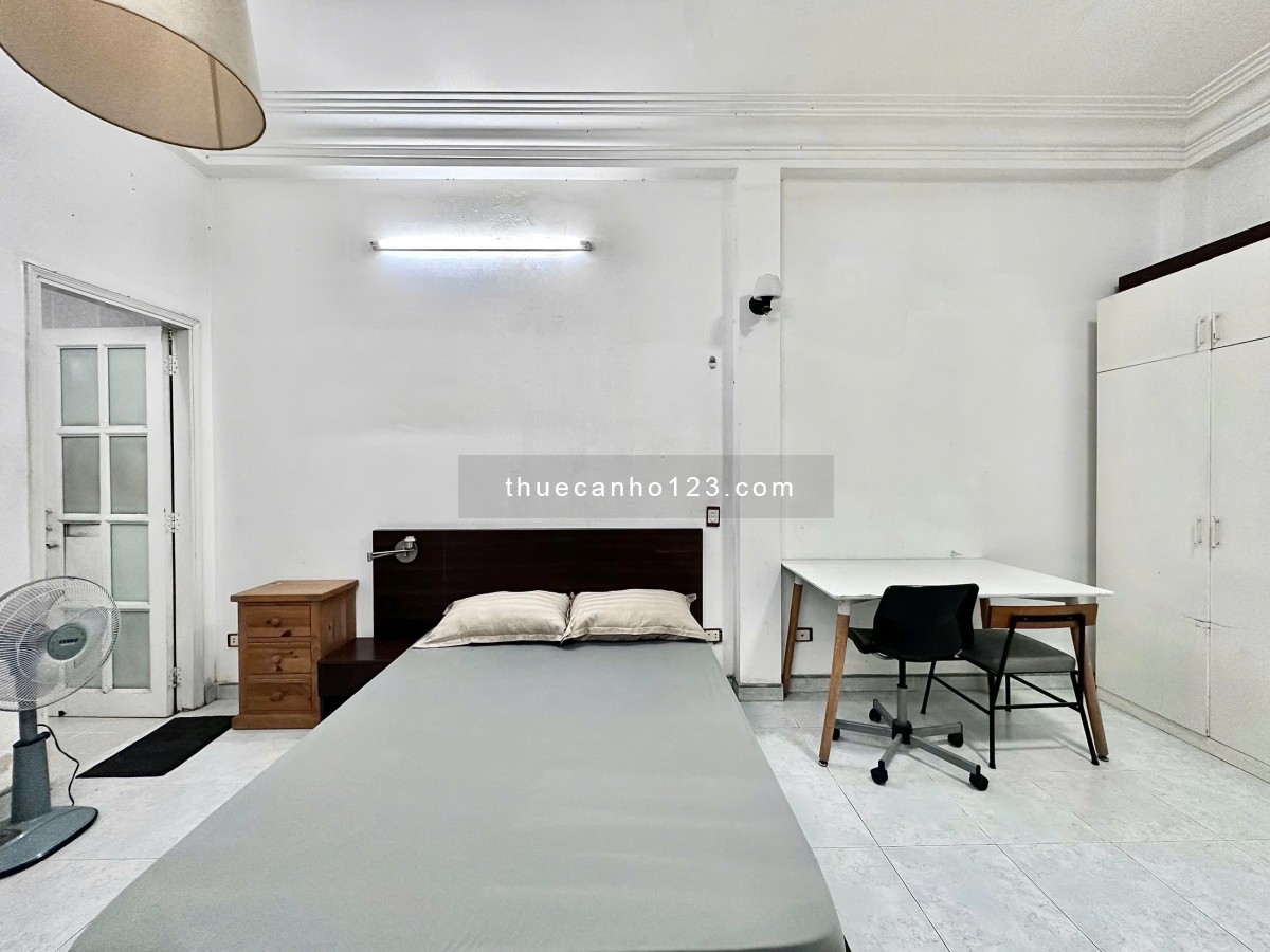 Căn hộ Cửa sổ thoáng, Sân vận động Hoa Lư, Nguyễn Thị Minh Khai, Hồ Con Rùa, Q1