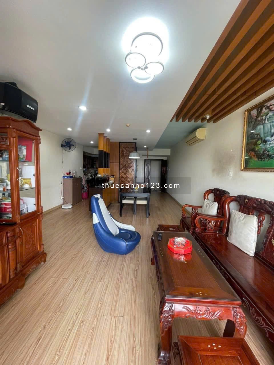 Chung cư Hoa Sen, Lạc Long Quân,Q11: 77m2, 2p ngủ, full NT,10tr