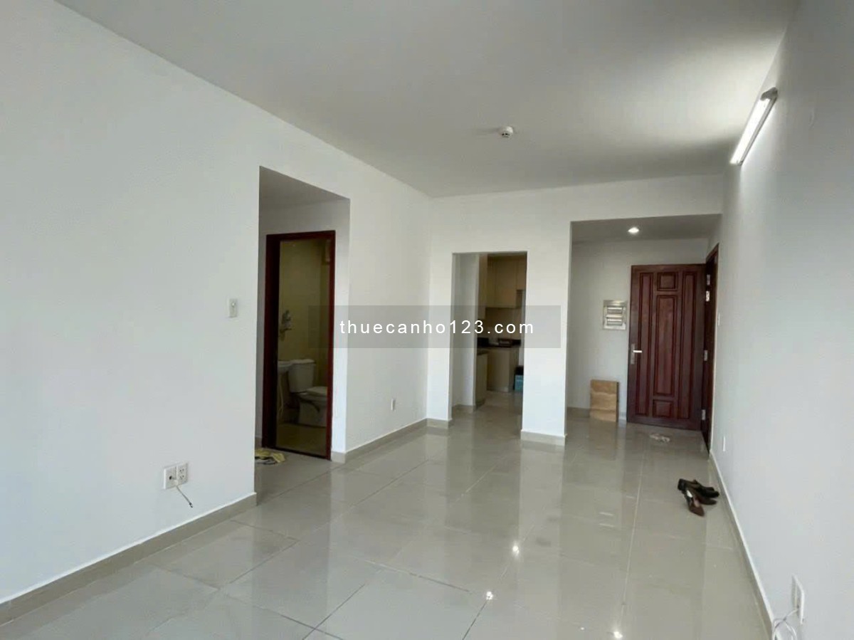 Carillon 2, Hòa Thạnh, Tân Phú : 71m2, 2p ngủ, 9tr/th