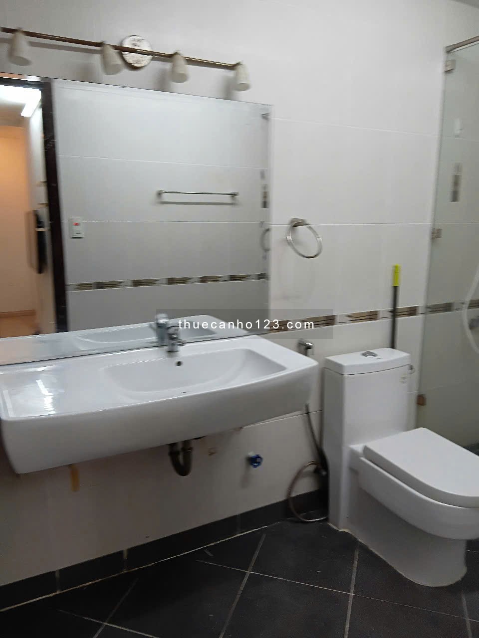 Chung cư Tân Hương, 93m2, 3PN, 2WC, Nội thất, 10tr, Tân Quý, TP