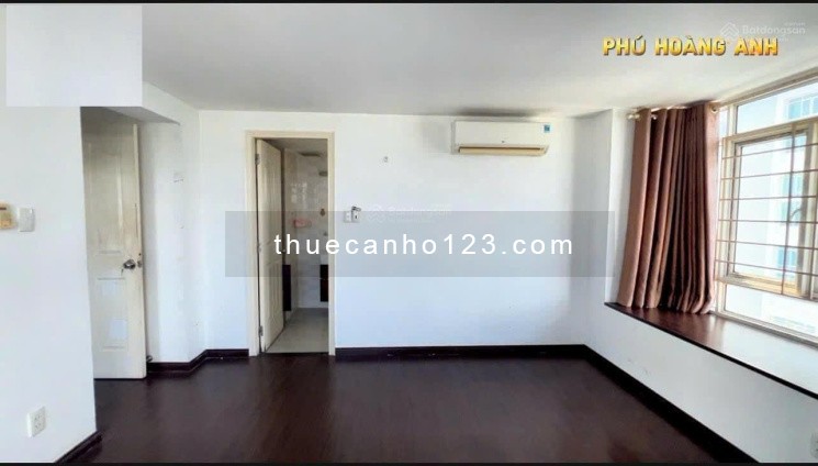 Cho thuê chung cư Phú Hoàng Anh 200m2 4PN, nội thất cơ bản