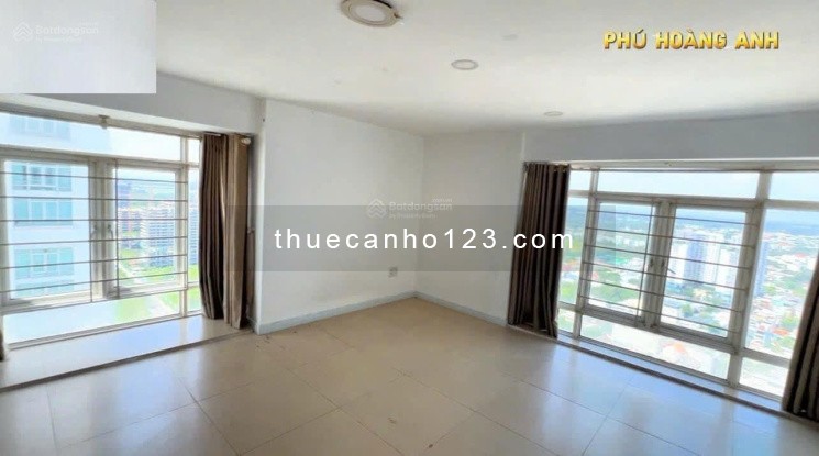 Cho thuê chung cư Phú Hoàng Anh 200m2 4PN, nội thất cơ bản