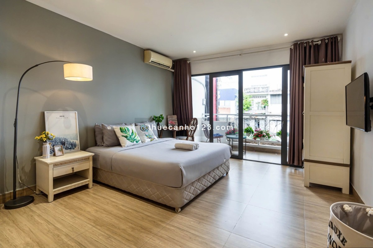 Căn hộ 35m2 CHO THUÊ NGẮN / Dài Hạn ngay Sài Gòn Center, Bến Thành Q1
