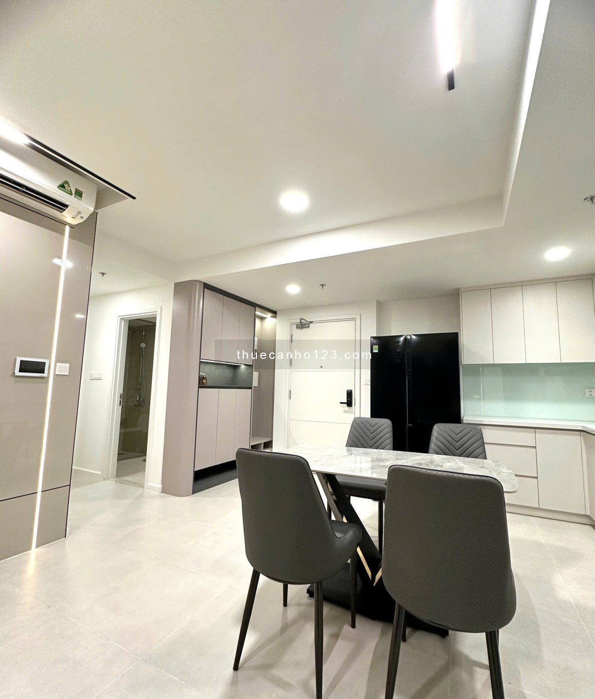 Cho thuê căn hộ Sky Center 14 triệu nội thất cơ bản, 16 triệu full nội thất cao cấp