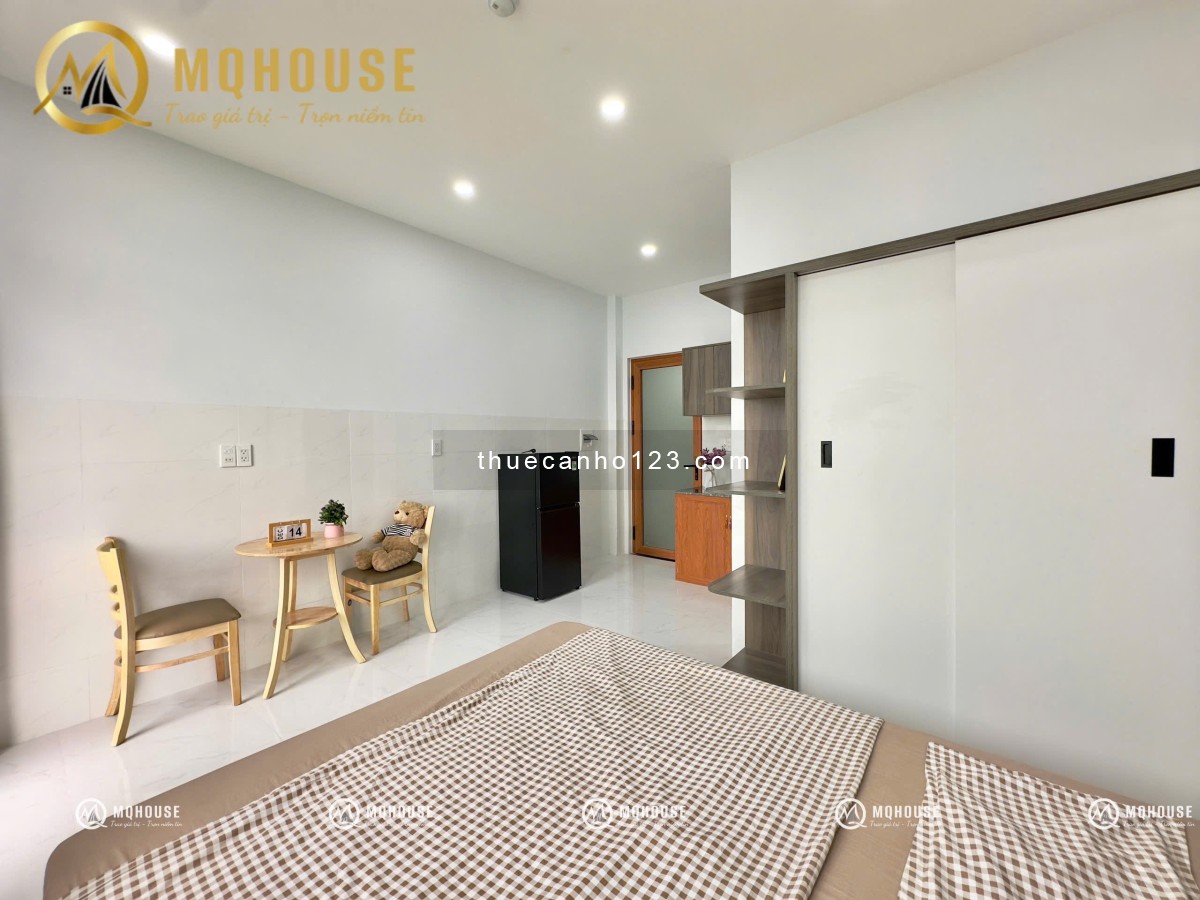 Cho thuê căn hộ ban công Full NT ngay Luỹ Bán Bích, Tân Phú