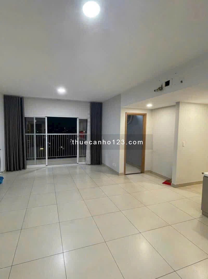 Chung cư CC Sunny, Phạm Văn Đồng, GV: 2p ngủ, 12tr/th, 70m2, NT. Bancong