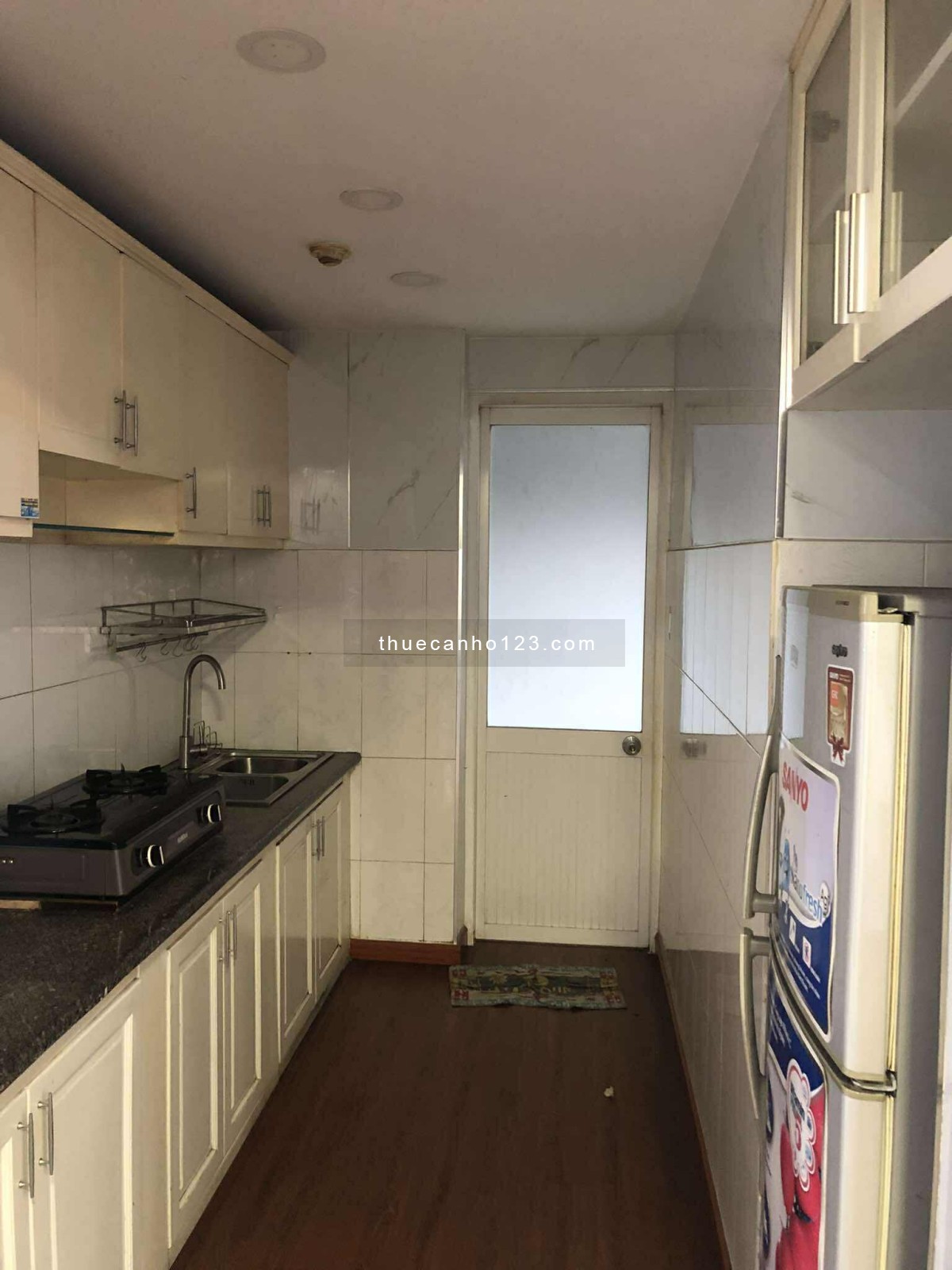 Cho thuê Căn hộ Hồng Lĩnh Plaza H.Bình Chánh, Dt : 81 m2, 2PN, Giá : 9.5 tr/th