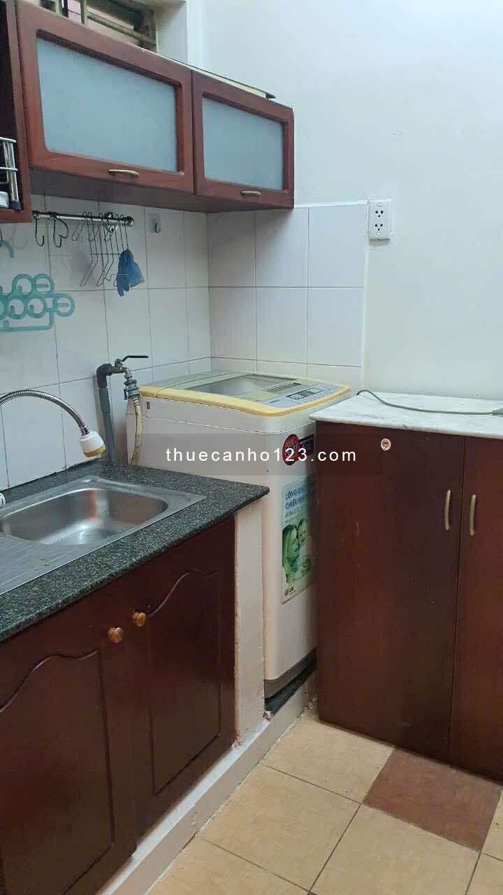 Cần cho thuê Căn Hộ Khánh Hội Quận 4, Dt : 55 m2, 2PN, 1WC, Giá : 9 tr/th
