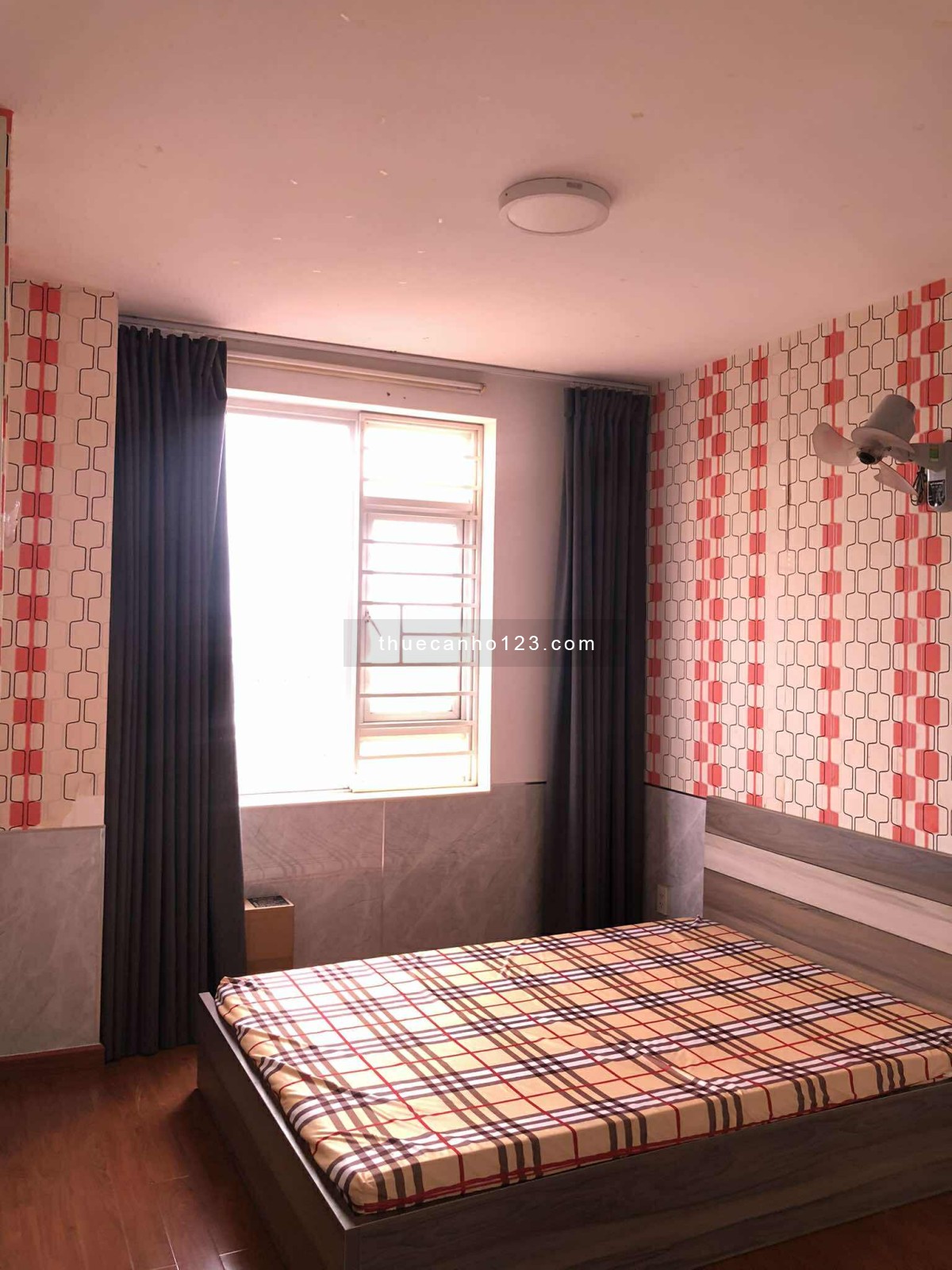 Cho thuê Căn hộ Hồng Lĩnh Plaza H.Bình Chánh, Dt : 81 m2, 2PN, Giá : 9.5 tr/th