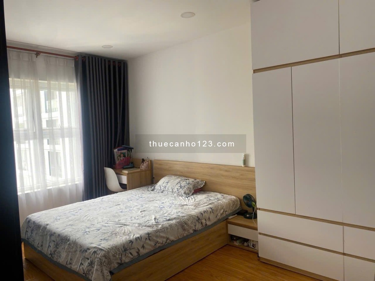 Cho thuê căn hộ 2pn Xi Grand Court Lý Thường Kiệt quận 10. Giá 18tr full nội thất xem nhà 0932834569