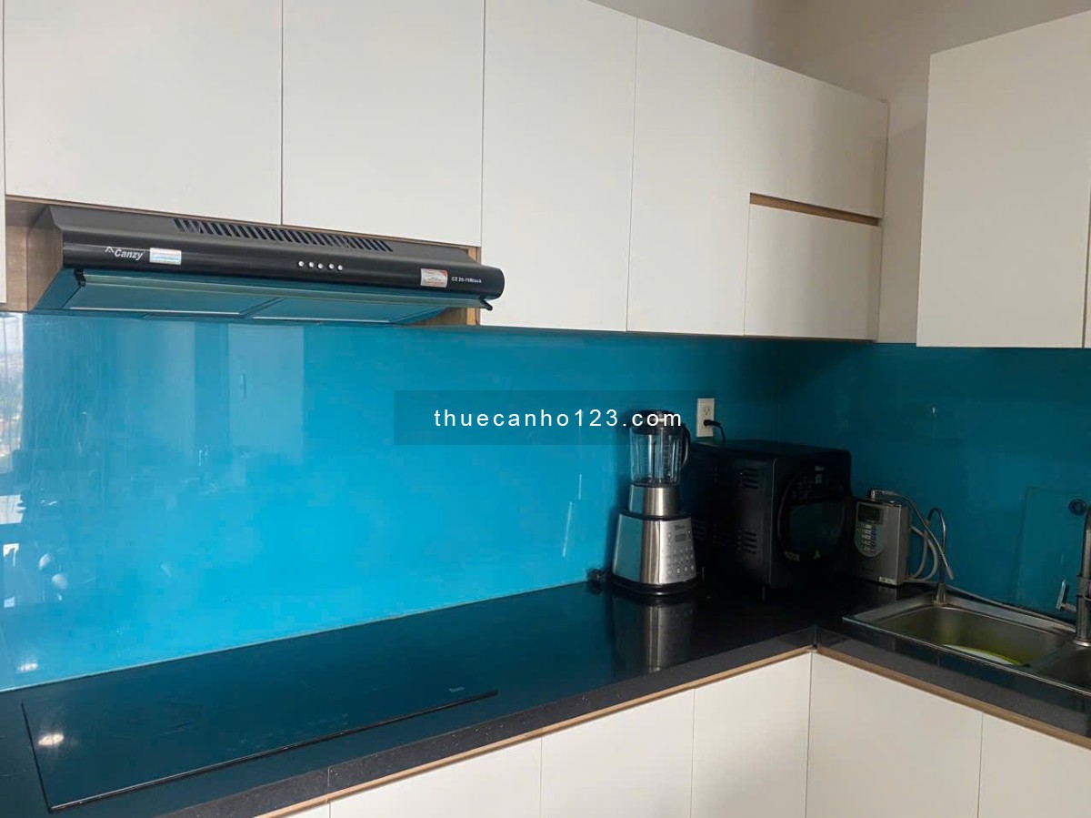 Cho thuê căn hộ 2pn Xi Grand Court Lý Thường Kiệt quận 10. Giá 18tr full nội thất xem nhà 0932834569