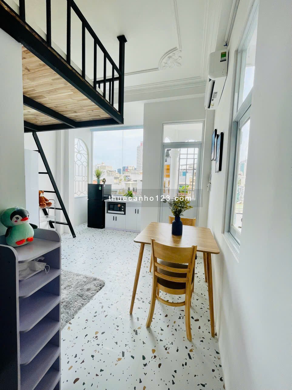 Duplex tiện nghi cao cấp – đầy đủ nội thất, ngay trung tâm!