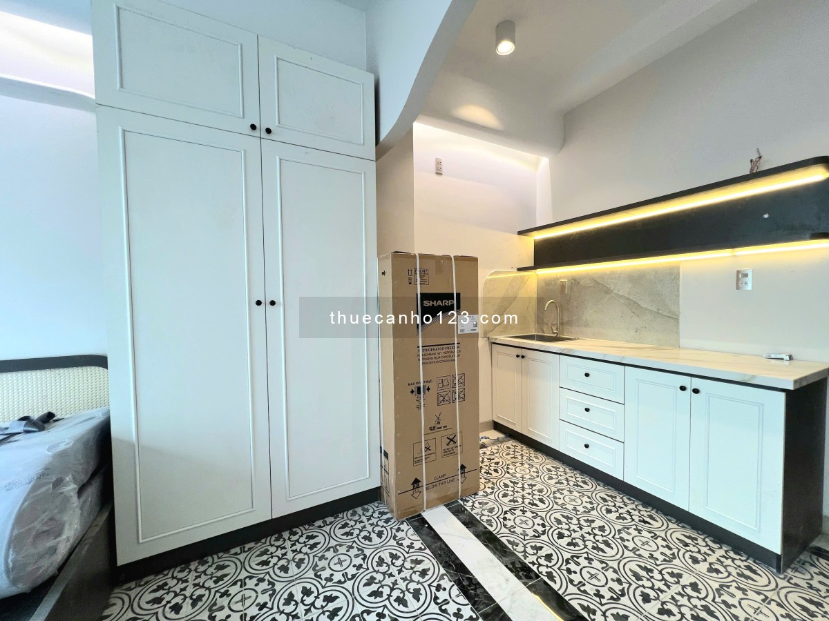 Vừa Khai Trương Căn Hộ Ban Công/Cửa Sổ Thiết Kế Cao Cấp - Phan Chu Trinh - BT