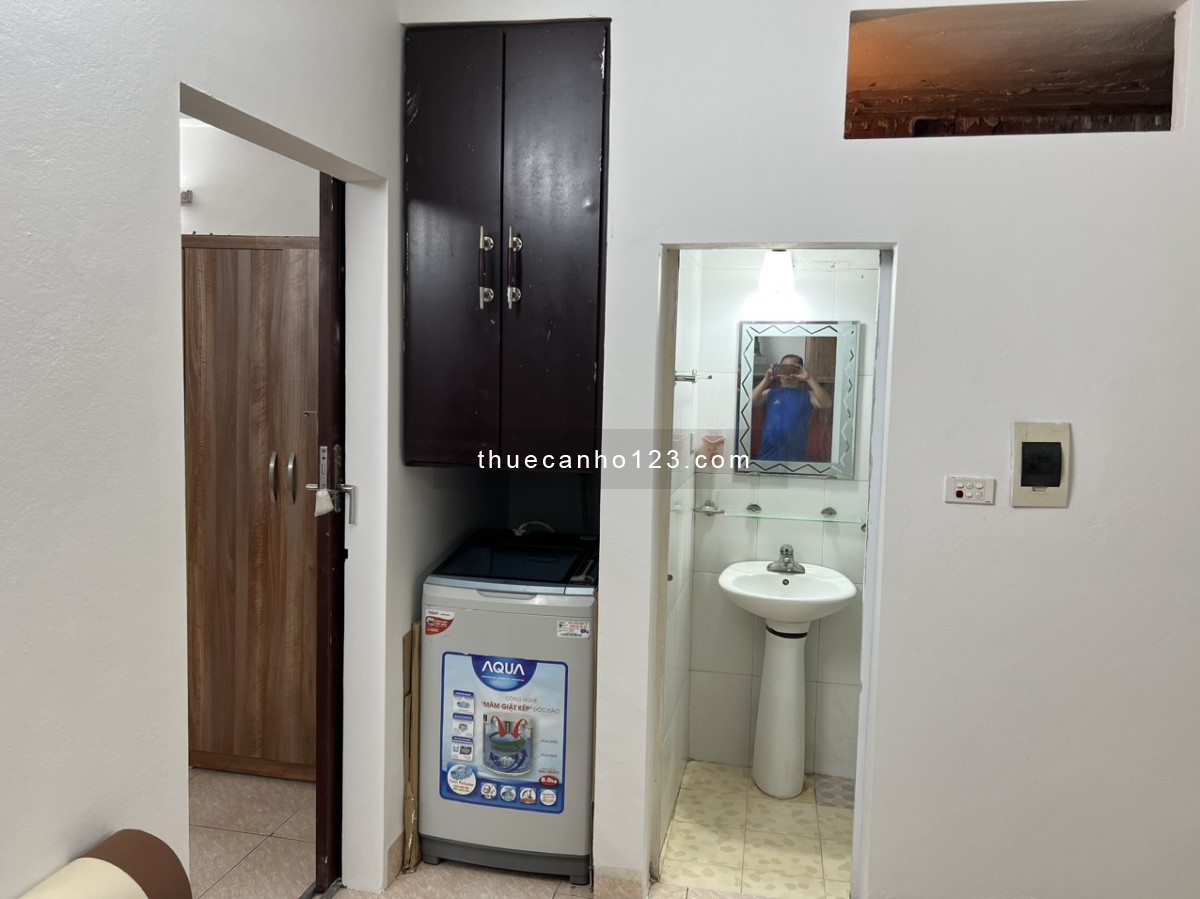 Cho thuê căn hộ 2pn – 1pk diện tích 46m2, có Full đồ ở Cầu Giấy