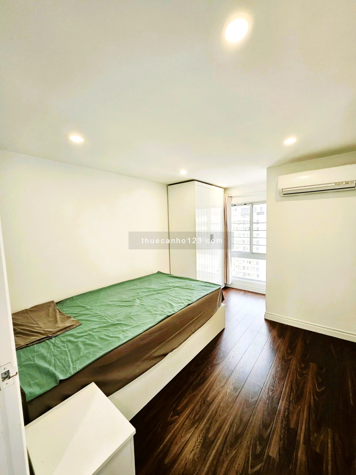 Duplex 4PN siêu rộng 130m² – Full nội thất chỉ 26tr/tháng tại SkyGarden, đẹp hơn cả hình!