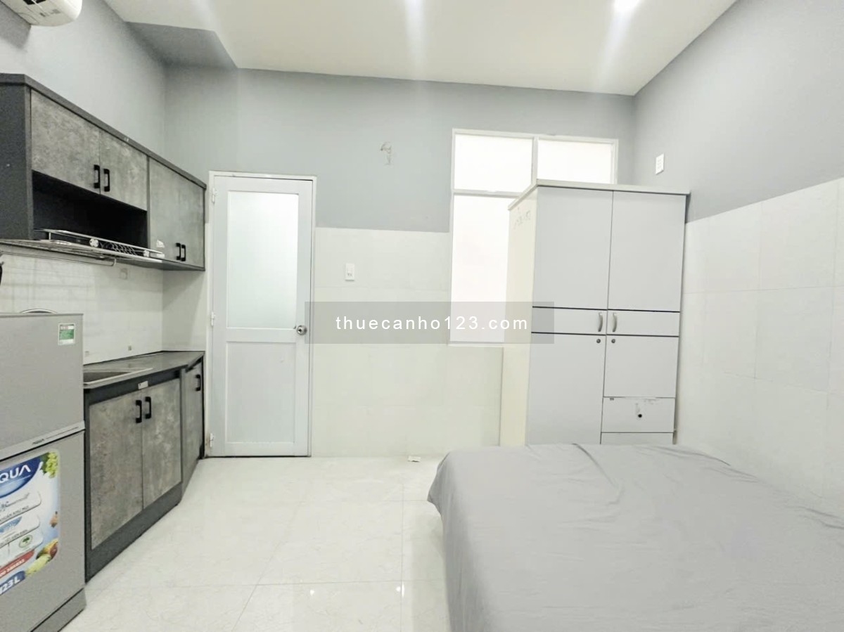 Cho Thuê Căn Studio Giếng Trời Giá Rẻ Ngay Lạc Long Quân - Lý Thường Kiệt