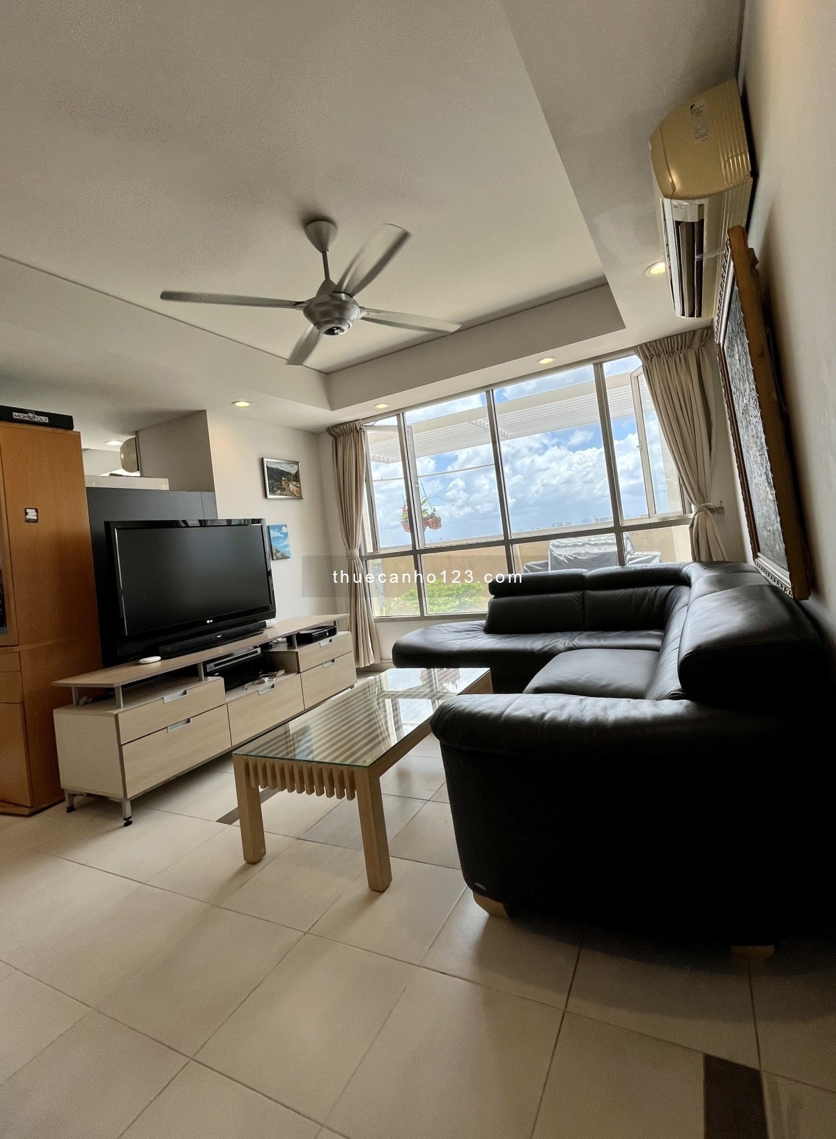 Chung cư Phúc Yên, Tân Bình: 160m2, 2p ngủ, 2wc, NTCC, 18tr/th