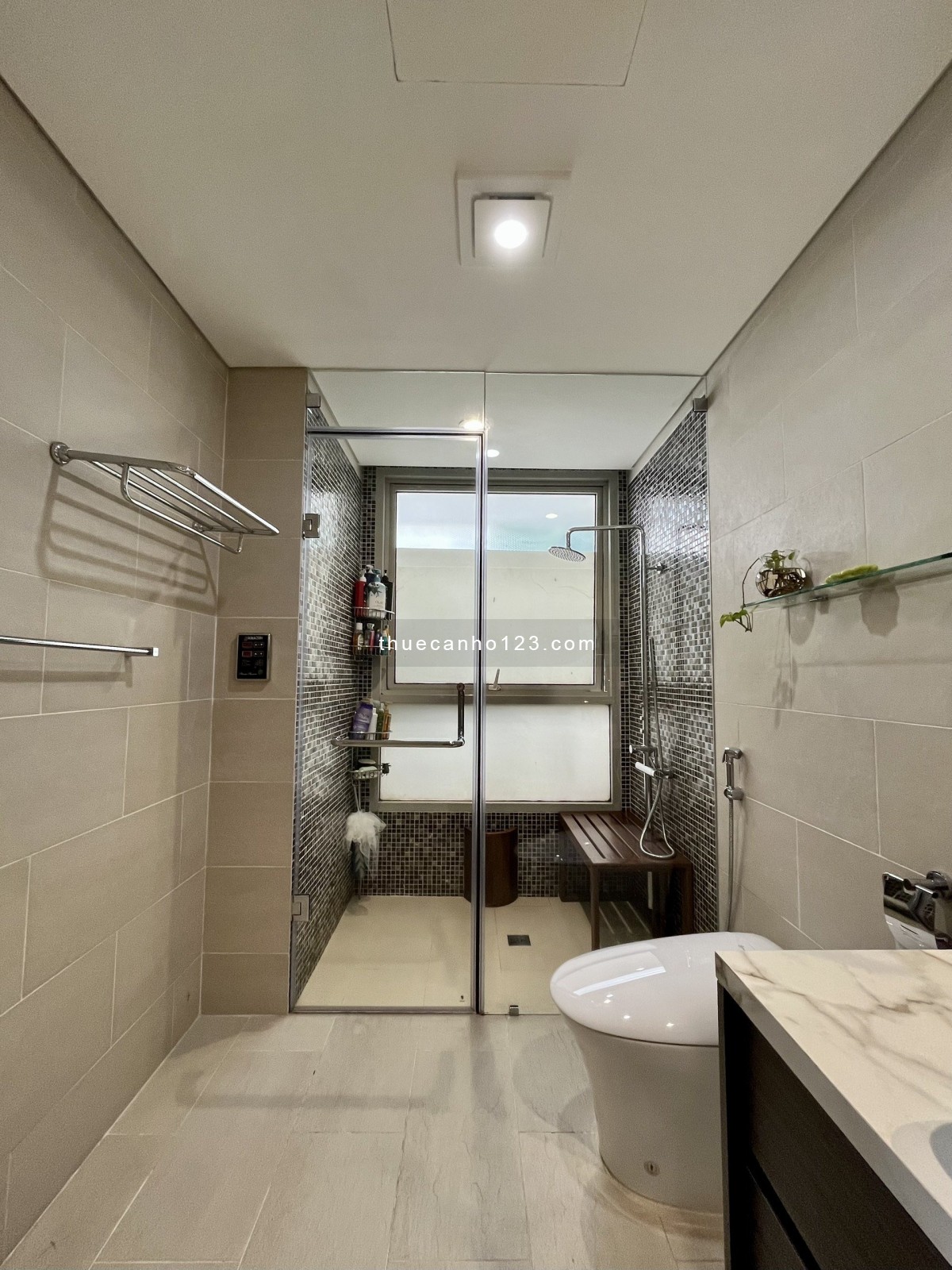 Chung cư Phúc Yên, Tân Bình: 160m2, 2p ngủ, 2wc, NTCC, 18tr/th