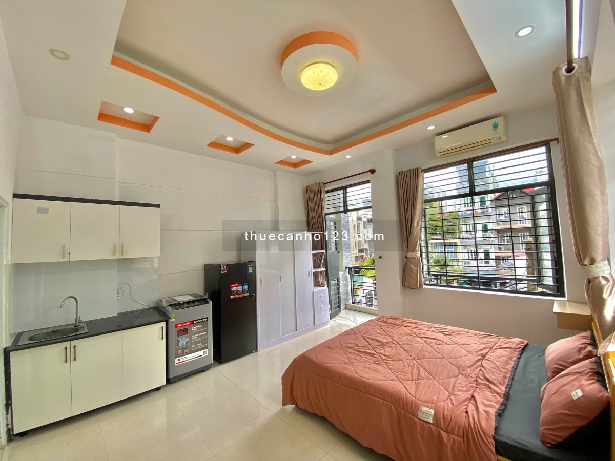 Studio Bancol thang máy giặt riêng gần phố ẩm thực Phan Xích Long - Chung cư Miếu Nổi Phú Nhuận