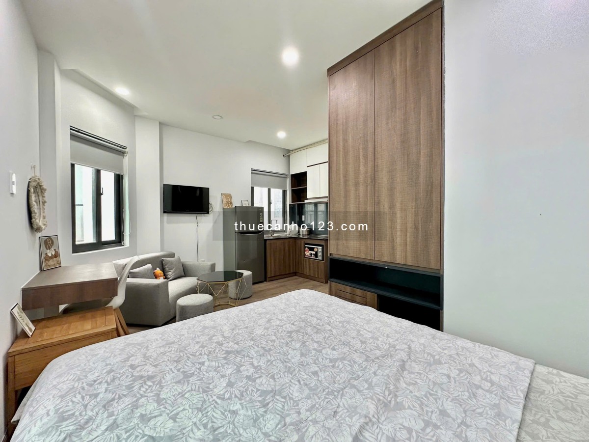 [GIẢM 1 TRIỆU] Nhà mới 100% - Nội thất đầy đủ từ A đến Z, thang máy - Ngay Nguyễn Hữu Cảnh