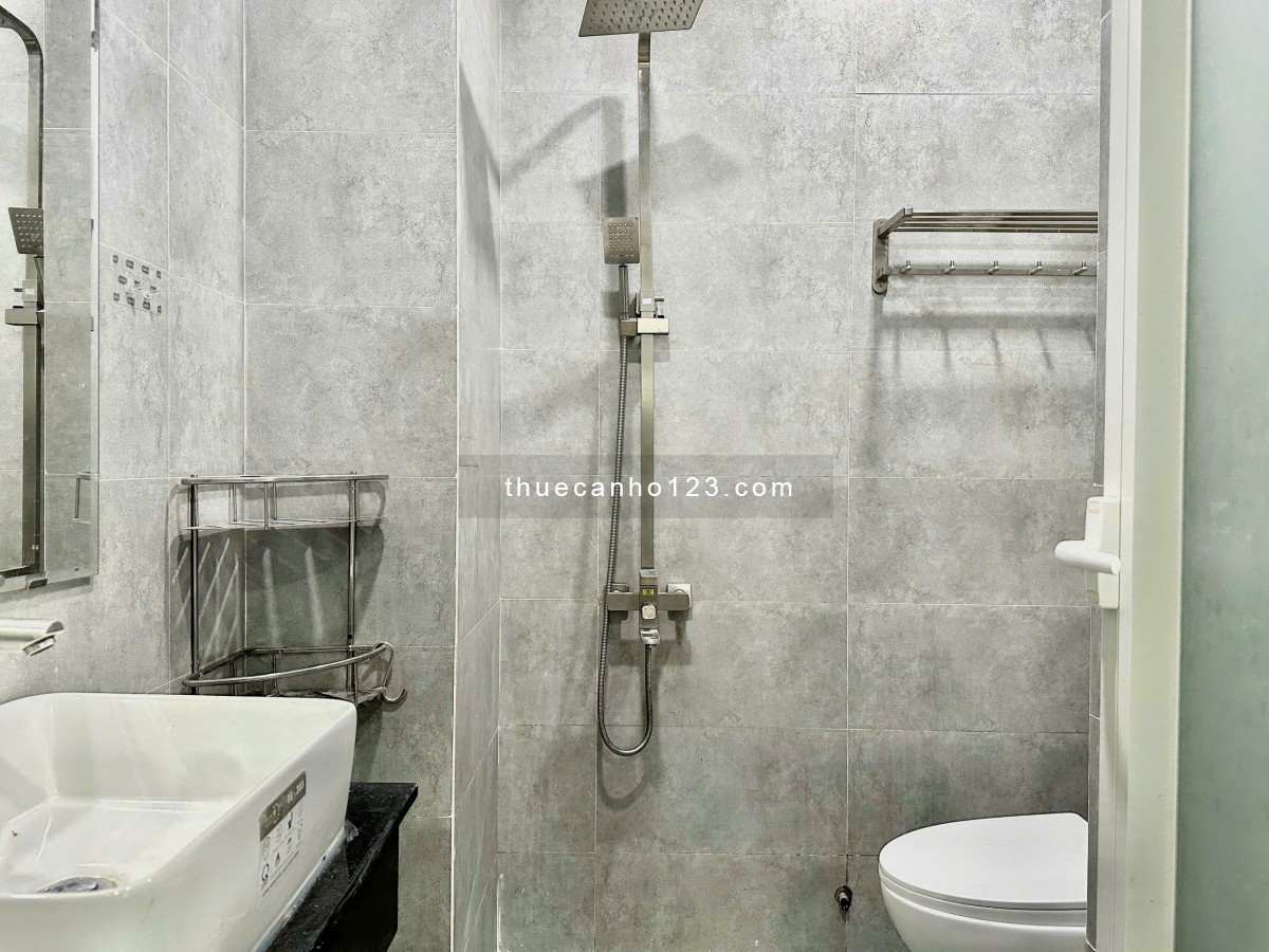 [GIẢM 1 TRIỆU] Nhà mới 100% - Nội thất đầy đủ từ A đến Z, thang máy - Ngay Nguyễn Hữu Cảnh