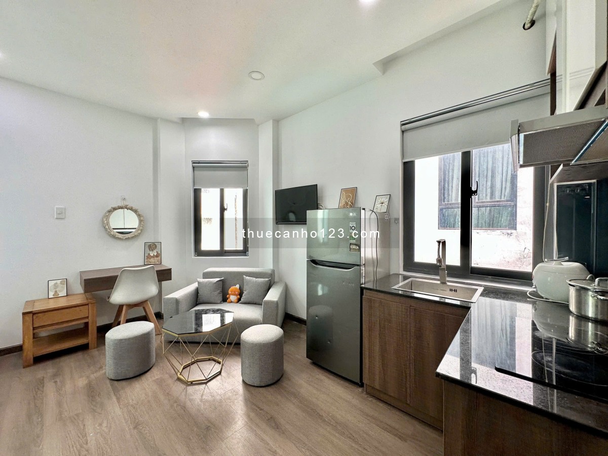 [GIẢM 1 TRIỆU] Nhà mới 100% - Nội thất đầy đủ từ A đến Z, thang máy - Ngay Nguyễn Hữu Cảnh