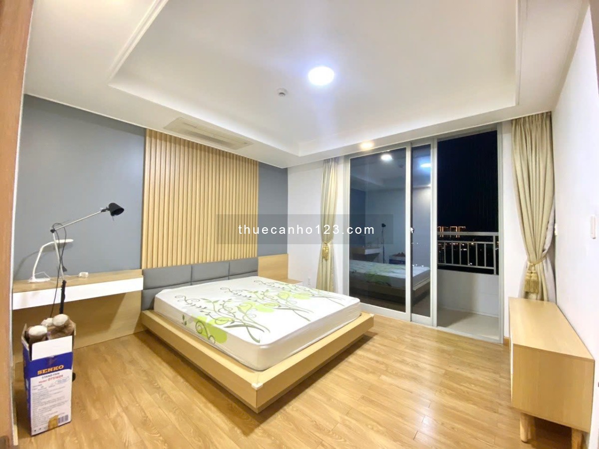Cho thuê căn hộ Cantavil An Phú Quận 2, DT 120m2, 3PN, ban công rộng, hướng mát mẻ. Giá 19tr/tháng.