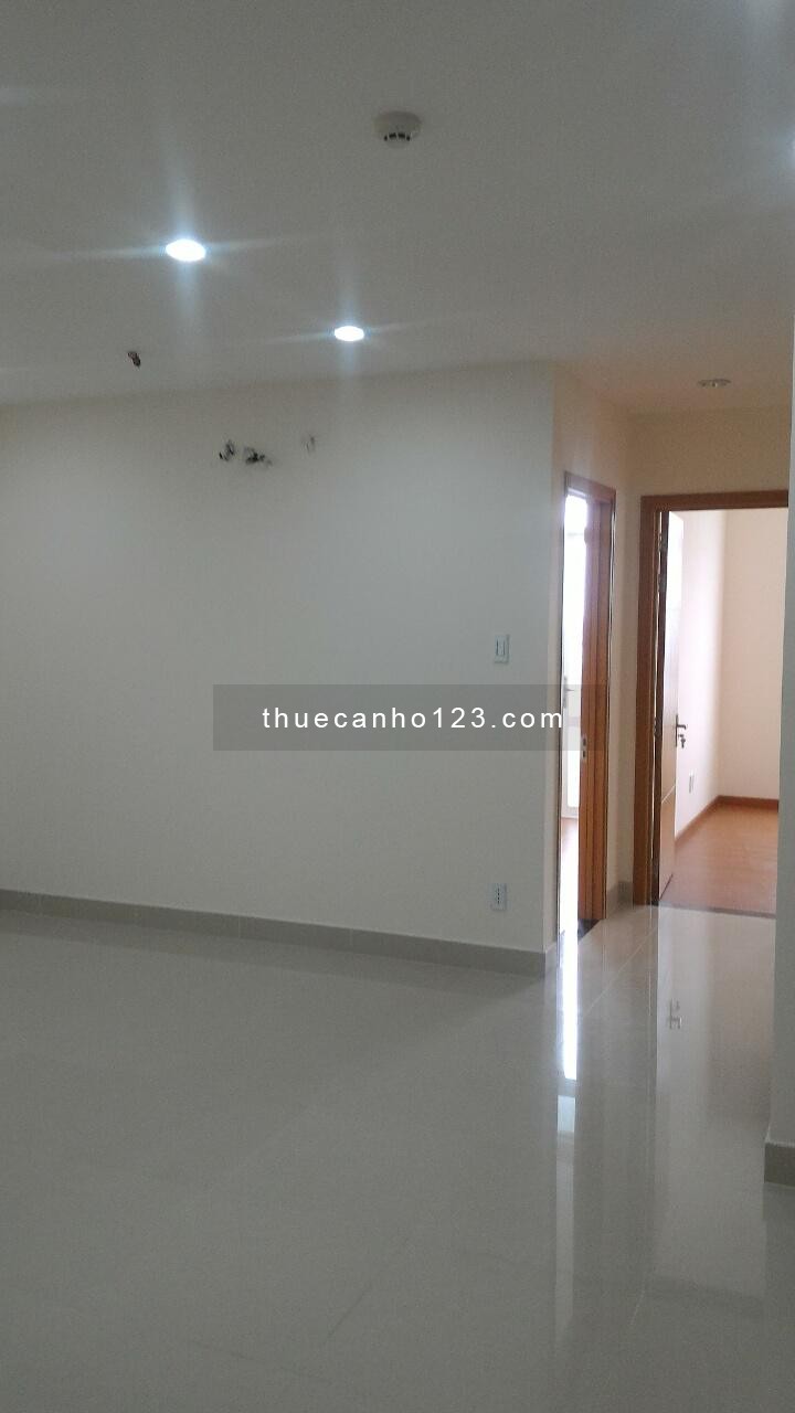 Cho thuê căn hộ Him Lam Riverside Q7, 77m, 2pn, 2wc, nội thất cơ bản, 12.5 triệu, LH: 0917 492 608