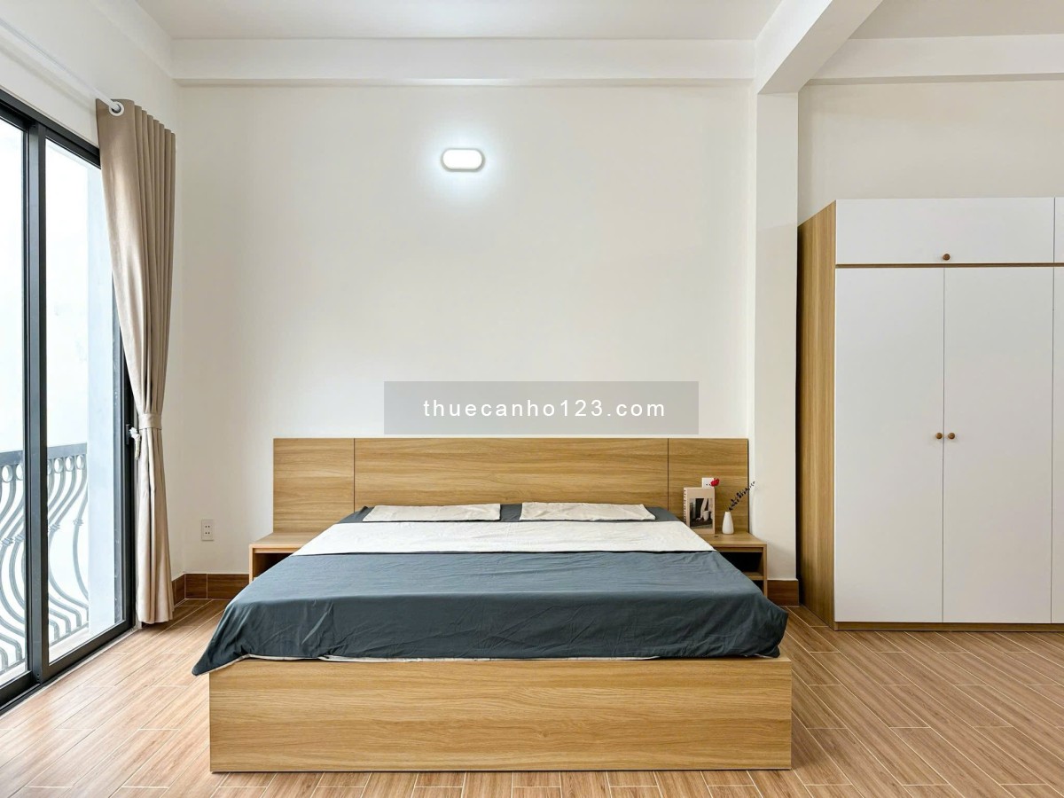 Cho Thuê Căn Hộ Rộng 40m2 Đường Lạc Long Quân - Khu Ngã Tư Bảy Hiền - CMT8 Full Nội Thất Cao Cấp