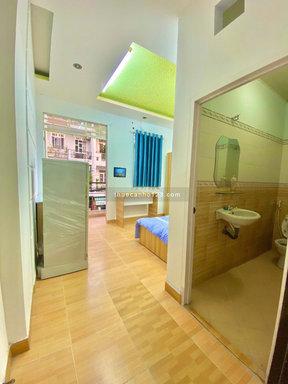 Cho thuê căn hộ studio full nội thất - Ban công thoáng mát