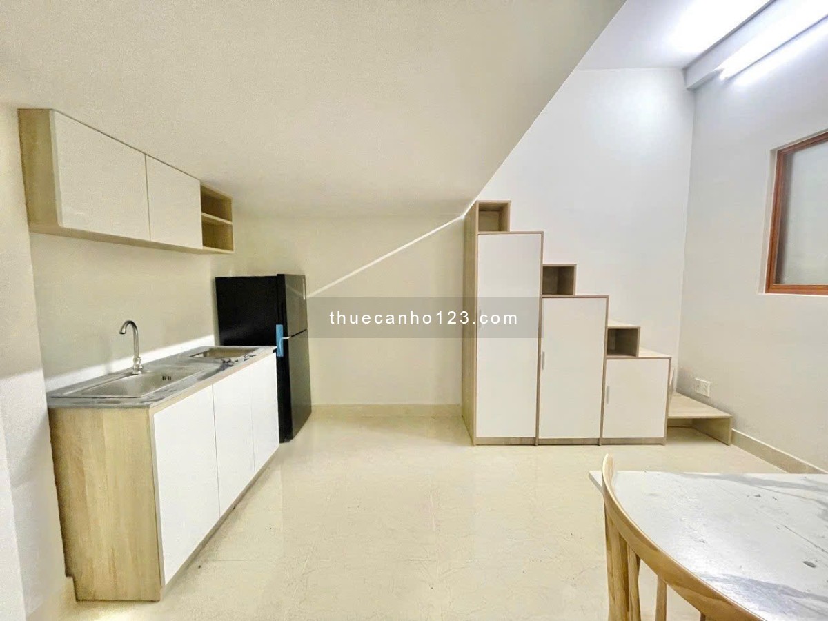 Ngay sân bay Tân Sơn Nhất, căn hộ Duplex