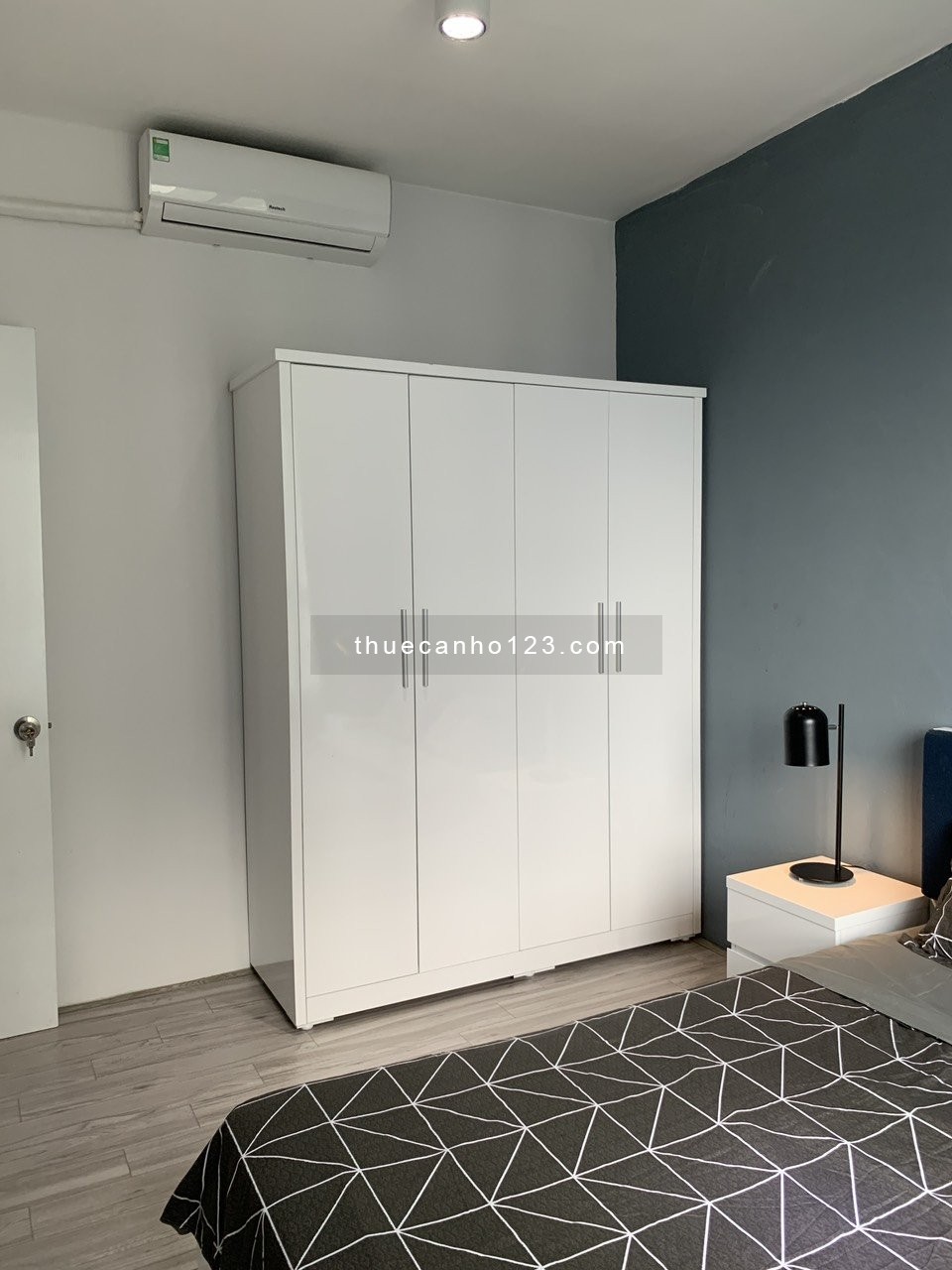 Cho thuê căn hộ theo yêu cầu Vista Verde 1PN: 13tr, 2PN: 16tr, 3PN: 25tr từ NTCB đến full NT