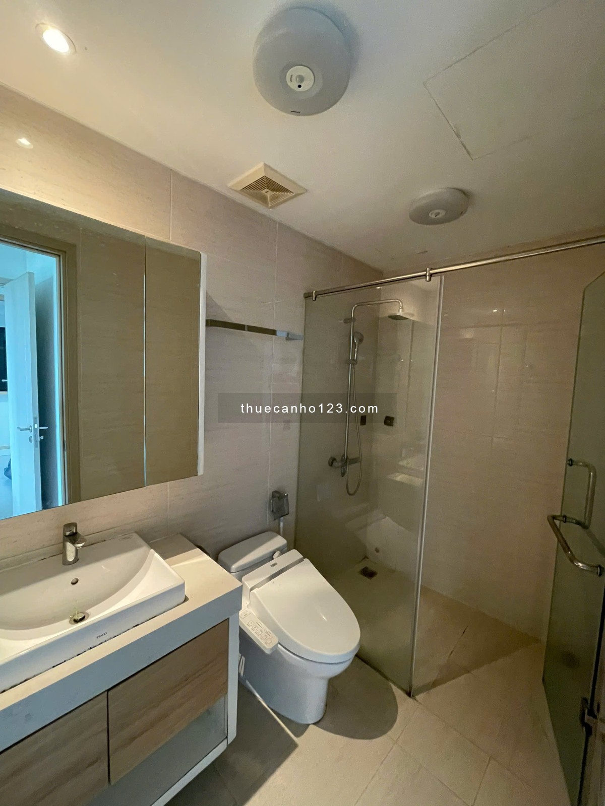"Tìm khách thuê" căn hộ đẳng cấp tại New City Thủ Thiêm, Quận 2