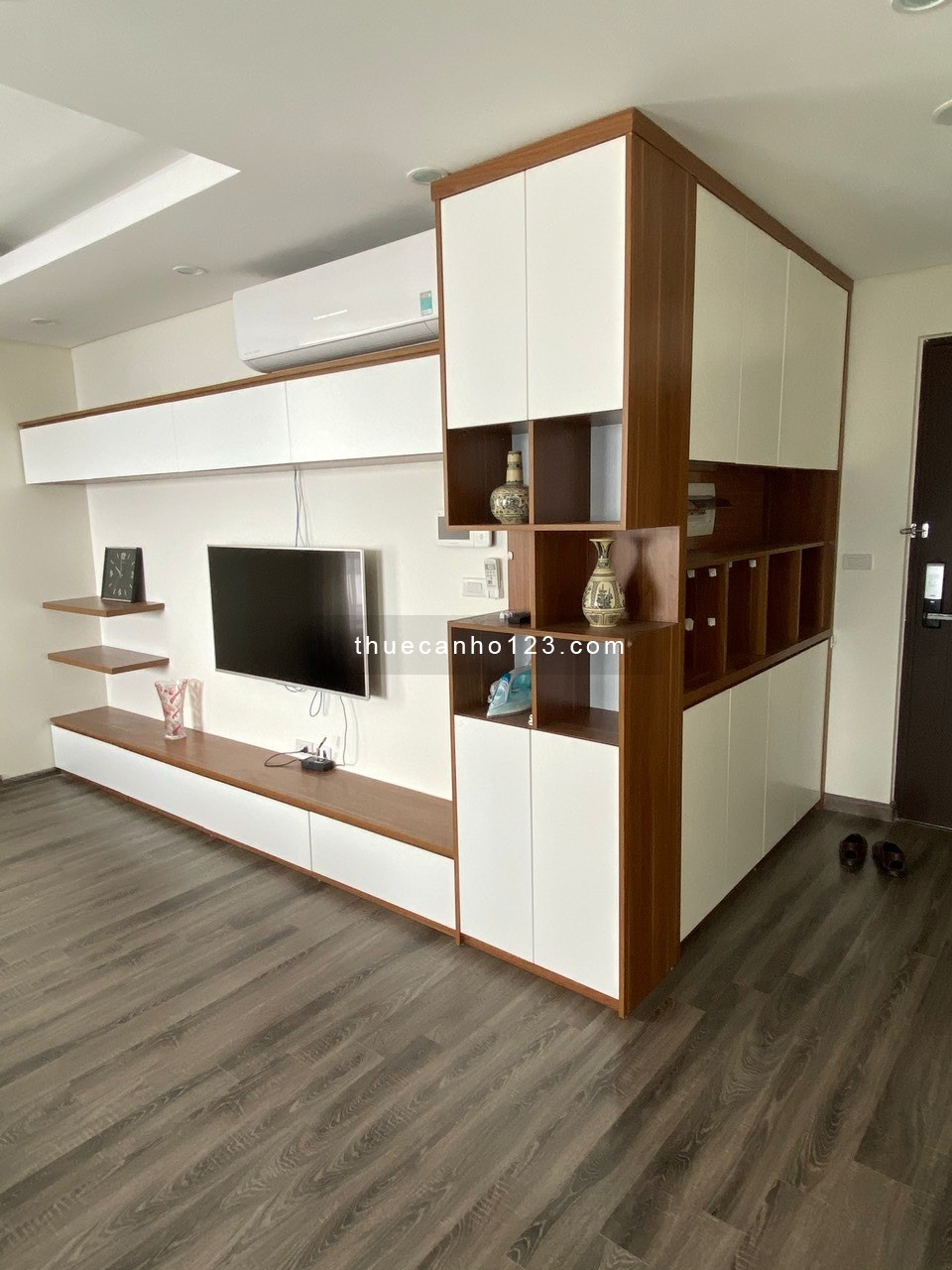 Căn hộ Ruby Garden 108m2, 3PN 2WC, 12tr5/tháng, FULL nội thất cơ bản, vào ở ngay, 10p đến sân bay