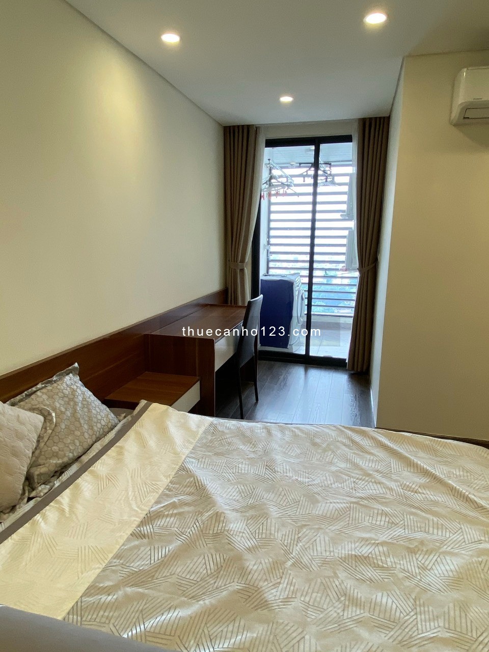 Căn hộ Ruby Garden 108m2, 3PN 2WC, 12tr5/tháng, FULL nội thất cơ bản, vào ở ngay, 10p đến sân bay
