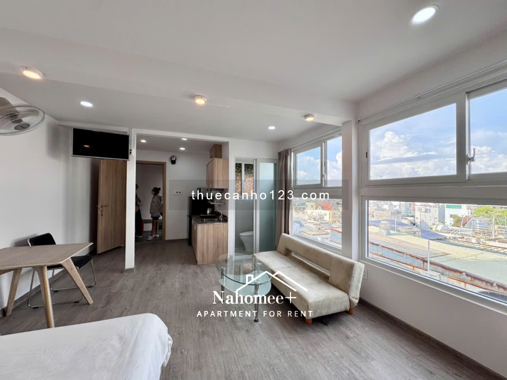 Căn hộ balcon/cửa sổ thoáng, 35m² – Thang máy, bảo vệ – Phố Phan Xích Long, Hoa Trà, Phú Nhuận